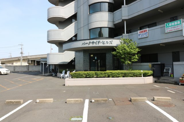 パークサイドヒルズのエントランス