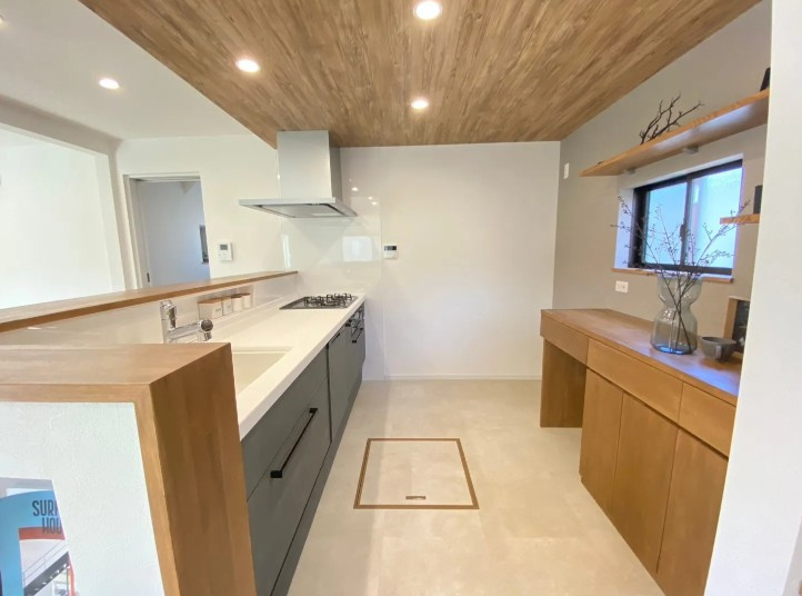 守山市水保町　中古戸建