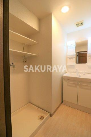 パークサイドヒルズの洗面所|現況と異なる場合がございます。