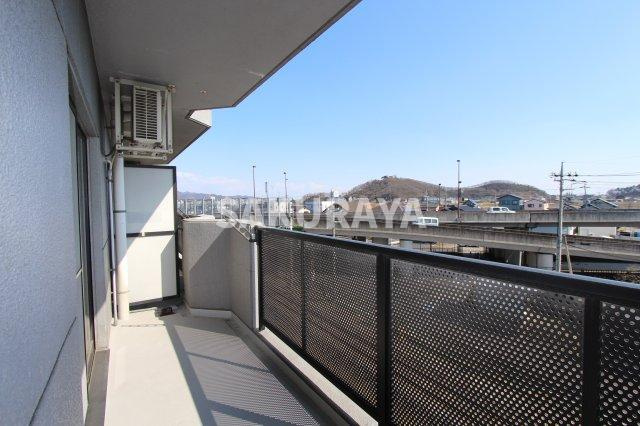 パークサイドヒルズのバルコニー|現況と異なる場合がございます。