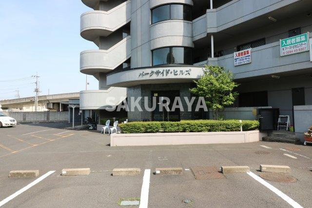 パークサイドヒルズのエントランス