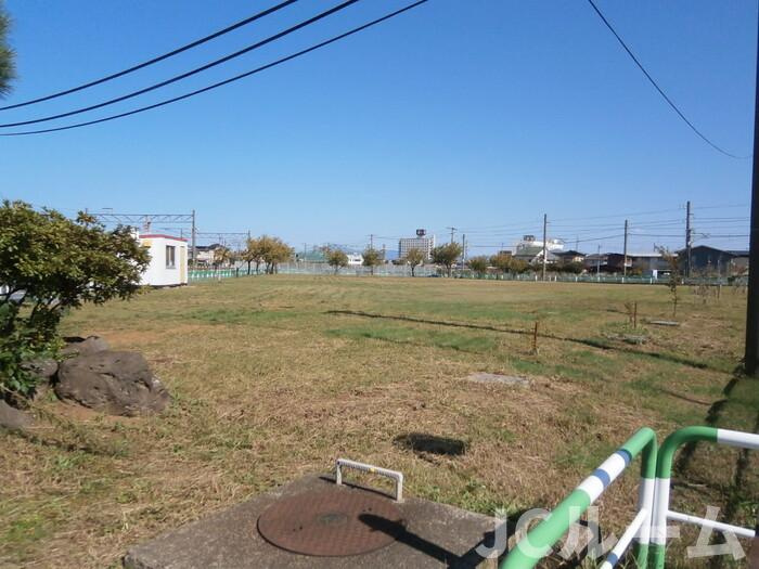 コントレイルの周辺