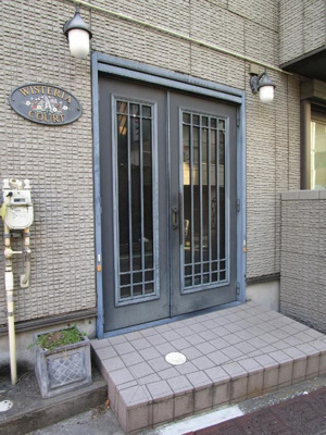 【エントランス】 | ウィステリアコート