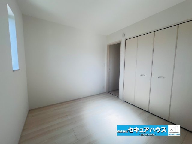 【今からご案内可能】知多郡東浦町森岡 全2棟の洋室|事前予約にて現地ご見学いただけます！お気軽にお問い合わせください♪
■株式会社　セキュアハウス■
住宅ローンに強く、知識、経験豊富なスタッフ在籍
お客様に寄り添い、ご成約後もサポート致します