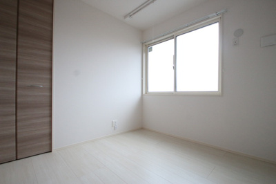 【洋室】 | D-room西長住 弐番館 | 洋室/4.5帖