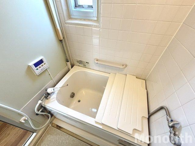 光明台６号棟の浴室