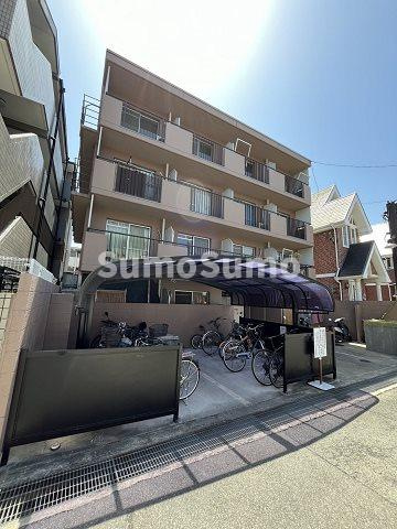 ダイドーメゾン塚口の外観