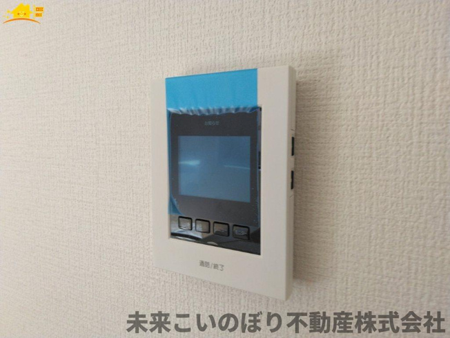 【防犯設備】 | LIGARE蓮田市緑町13期　1号棟 | TVインターフォンは来訪者の確認にとても便利で安心です。
録画システム付きなので、留守時の確認も可能です。