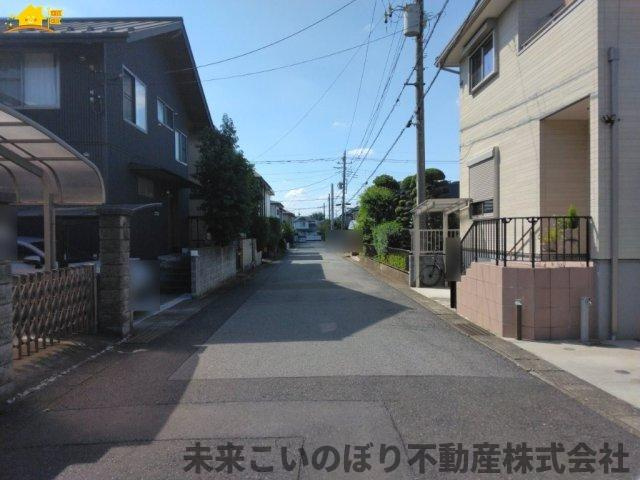 【前面道路含む現地写真】 | LIGARE蓮田市緑町13期　1号棟 | 前面道路含む現地写真です