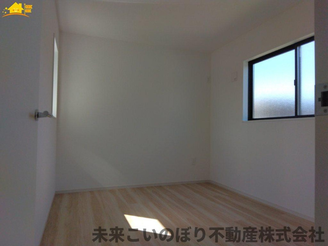 【洋室】 | LIGARE蓮田市緑町13期　1号棟 | 使い勝手のいい洋室です