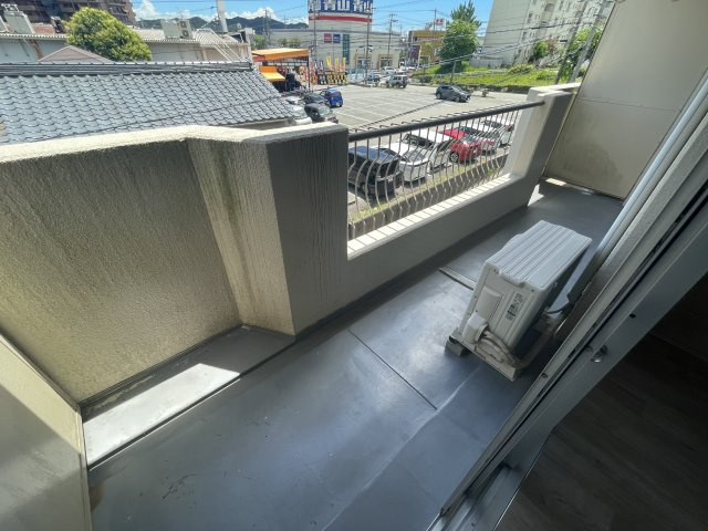 ロイヤルハイツ木戸のバルコニー