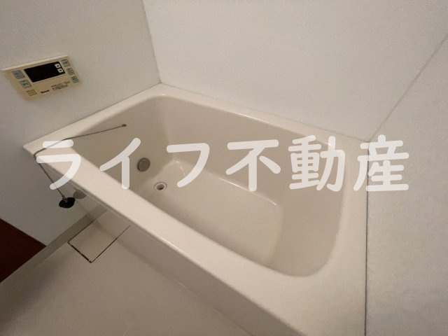 メゾン大和枚岡の浴室|日々の疲れを癒すお風呂付です