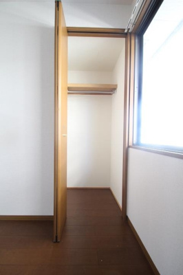 【洋室】 | パークハイム皿山 C棟 | 収納/洋室/6帖