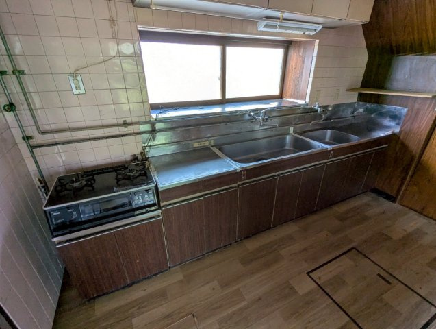 武佐1丁目　中古住宅のキッチン