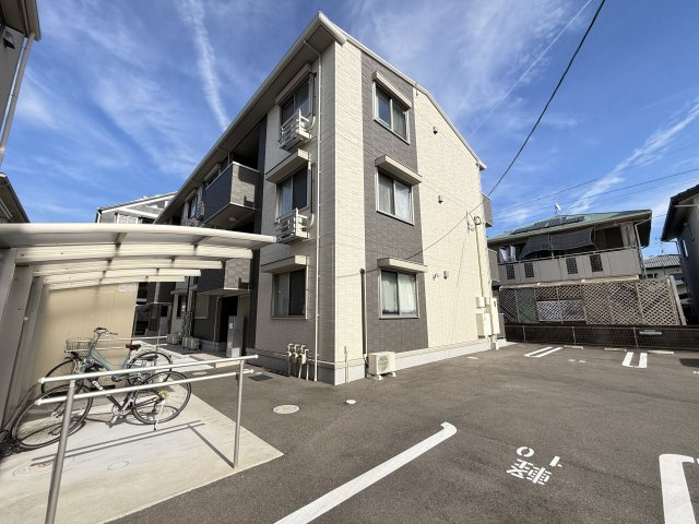 サンフィールド高須の外観