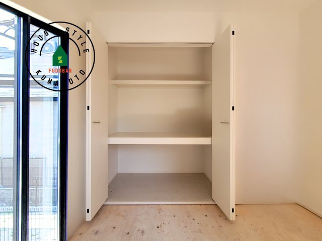 熊本市東区月出2丁目第1-2棟(1号棟)の内観：施工例|収納には困りません。