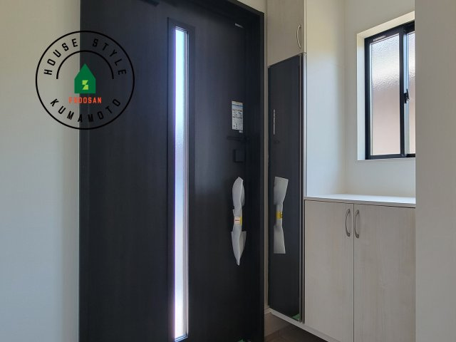 熊本市東区月出2丁目第1-2棟(1号棟)の内観：施工例|二重ロックでしっかり防犯対策ができます。