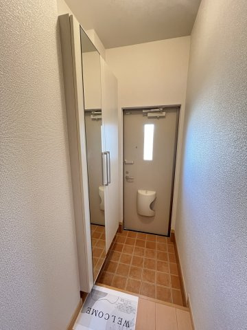 アドラブール　Ｂの玄関