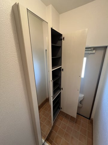 アドラブール　Ｂの内装