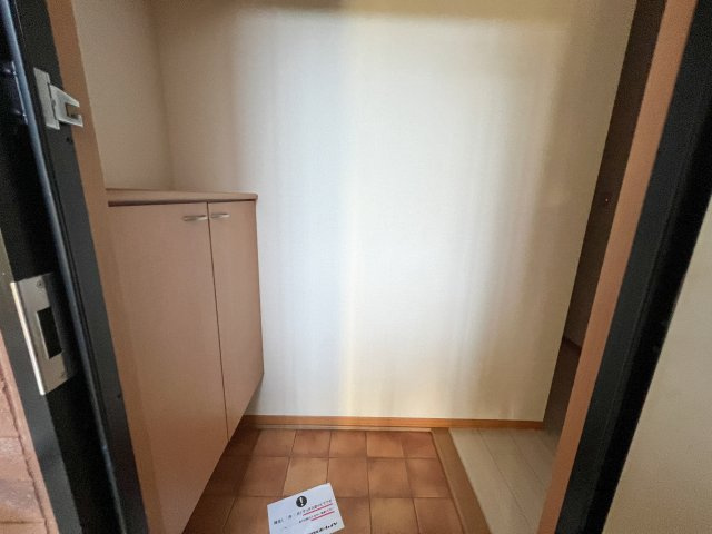 セジュール妙見 B棟の玄関