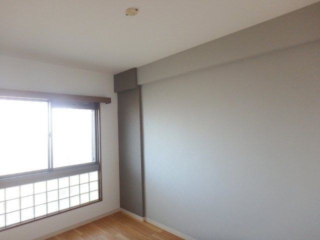 芦屋ハイタウンの洋室