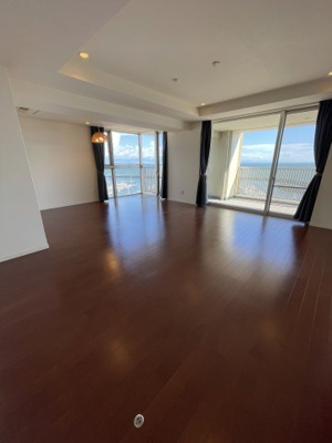 【居間・リビング】 | 西宮マリナパークシティ・港のまちハーバーヴィラ南棟