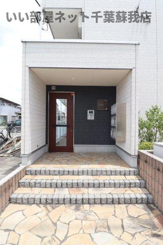 リブリ・MYU市原のエントランス|安心オートロック付き♪