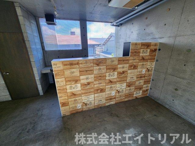 刈谷市東境町　貸店舗の内装|2階
