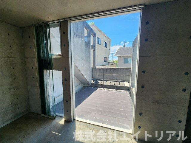 刈谷市東境町　貸店舗の内装|2階