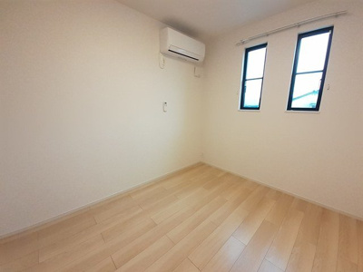 【内装】 | エスポワールＭ | 明るい色調の室内です