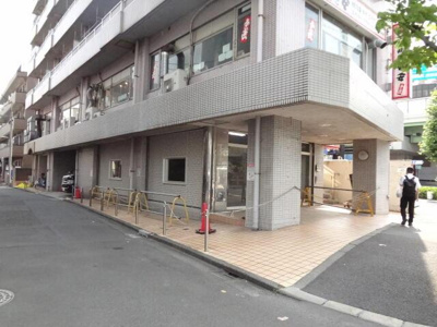 【エントランス】 | セブンストーリー | エントランスです