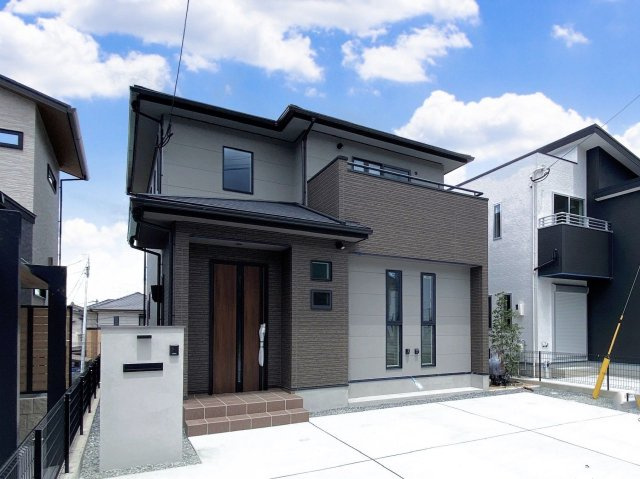 【外観】 | 福岡市西区野方４丁目 5号地 | 家具付きなので入居してすぐから快適に過ごせます！ 徒歩4分の所にバス停があり交通の便も良いです