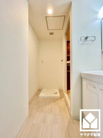 アドリーム伏見向島の洗面所