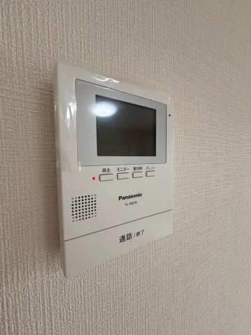 ハウスオブリザ藻岩の防犯設備|安心安全のモニター付きインターホン完備！