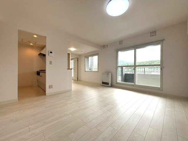 ハウスオブリザ藻岩の居間・リビング|開放感のあるリビング！