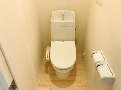 【トイレ】 | リタ・パルティール | シャワー付トイレ