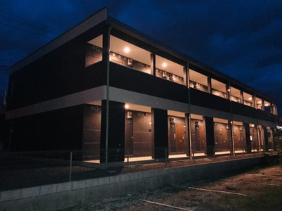 【外観】 | リタ・パルティール | 外観写真（夜）