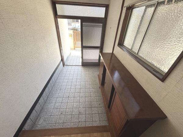 【玄関】