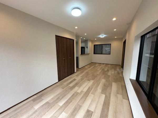 【居間・リビング】