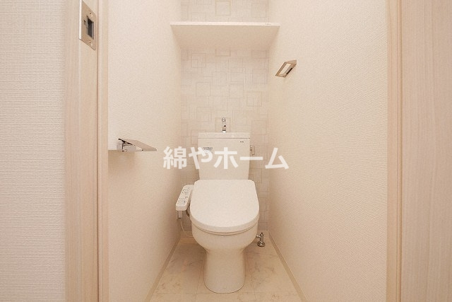 エスリードレジデンス大今里のトイレ|ゆったりとした空間のトイレです