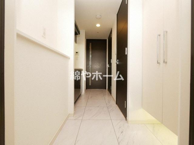 Ｓ－ＲＥＳＩＤＥＮＣＥ緑橋Ｓｅｒｉｏの玄関|落ち着いた玄関です