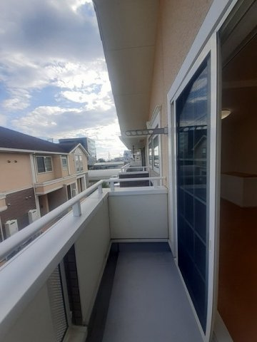 ＬｉｎｏコートⅡのバルコニー|陽当たり良好なバルコニーです