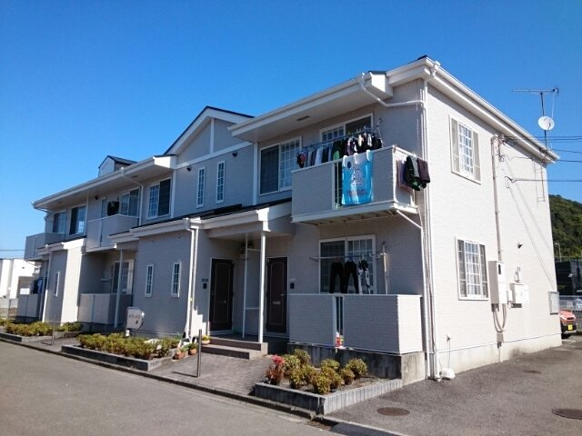 オーブリーメイプル楓の外観|落ち着いた雰囲気の外観です