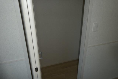 【収納】 | リジョイス井尻野B | ウォークインクローゼット