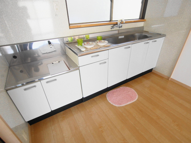 広島市安芸区畑賀１丁目の一戸建てのキッチン