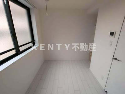 【洋室】 | ルーム馬込 | 明るい洋室です