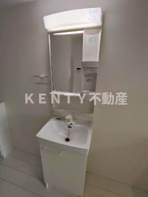 【洗面所】 | ルーム馬込 | スペースが確保できる洗面所です