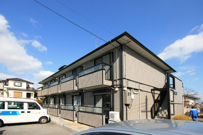 三田市南が丘１丁目のアパートの外観