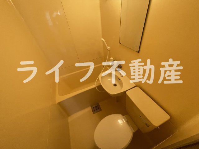 大宝レッドマンションの浴室