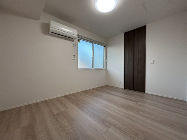 【内装】ホワイエ国富